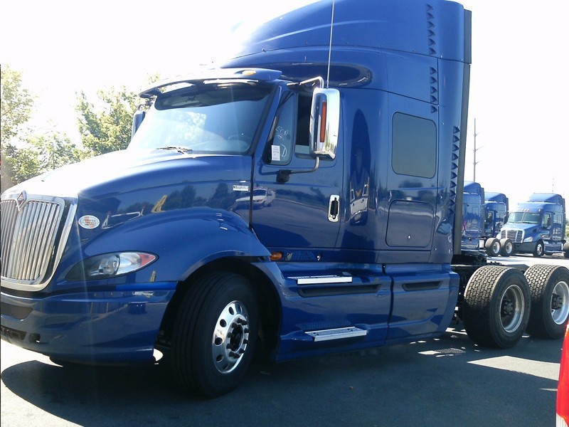 2012 International Prostar  Conventional - Sleeper Truck