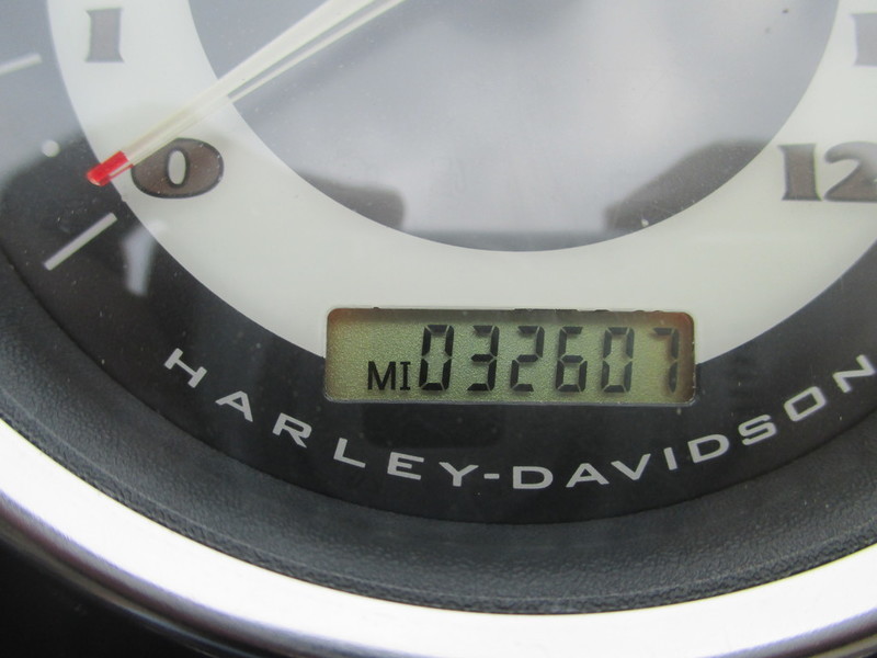 2005 Harley-Davidson FLSTNI