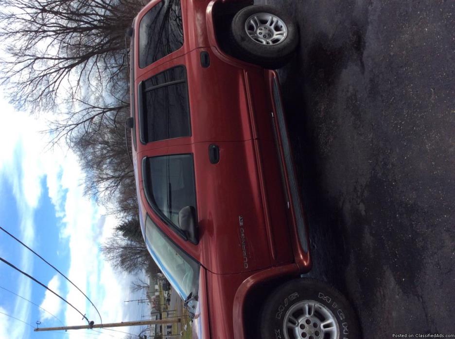 Parting out or sell whole 2001 Dodge Durango, 1