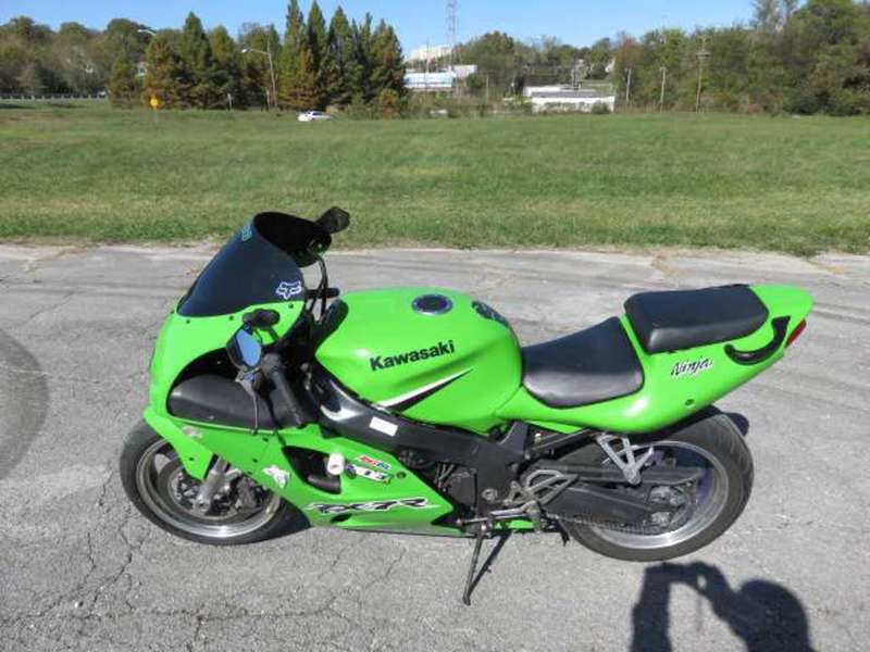 2003 Kawasaki Ninja ZX-7R