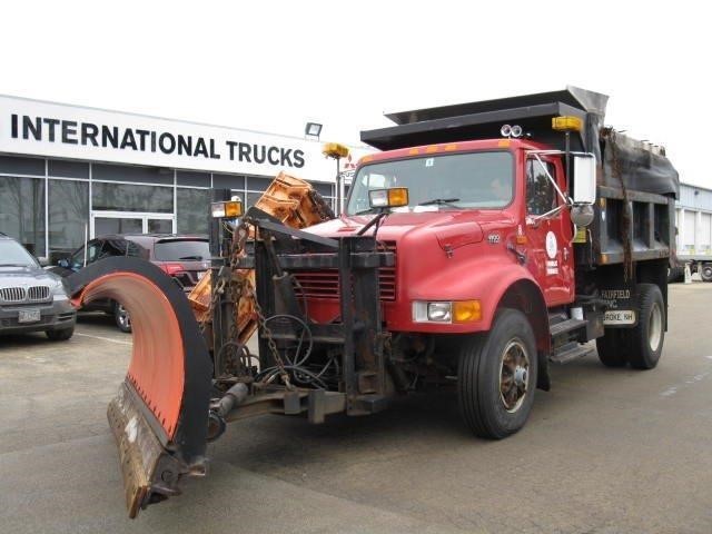 2000 International 4900  Dump Truck