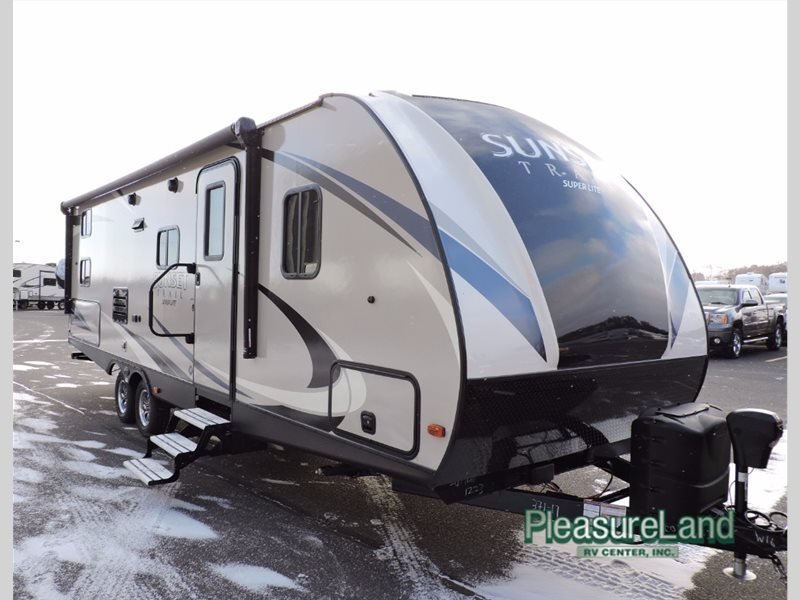 2017 Crossroads Rv Sunset Trail Super Lite SS264BH