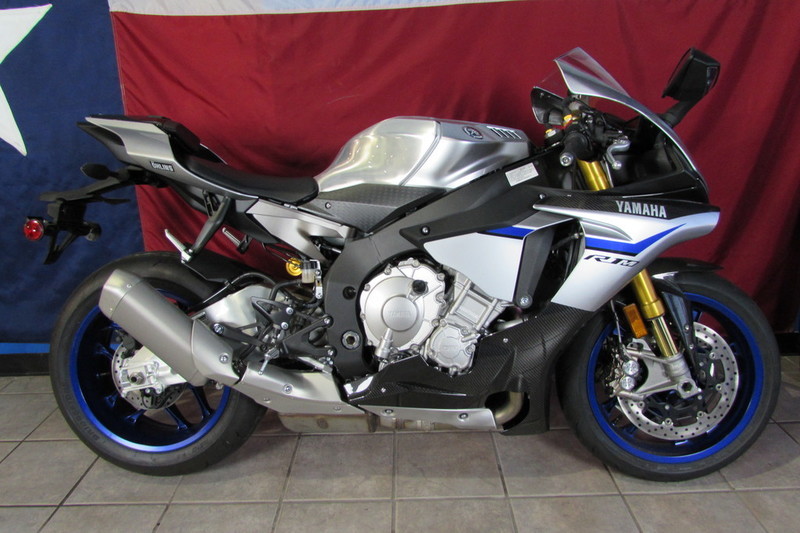 2016 Yamaha YZF-R1M