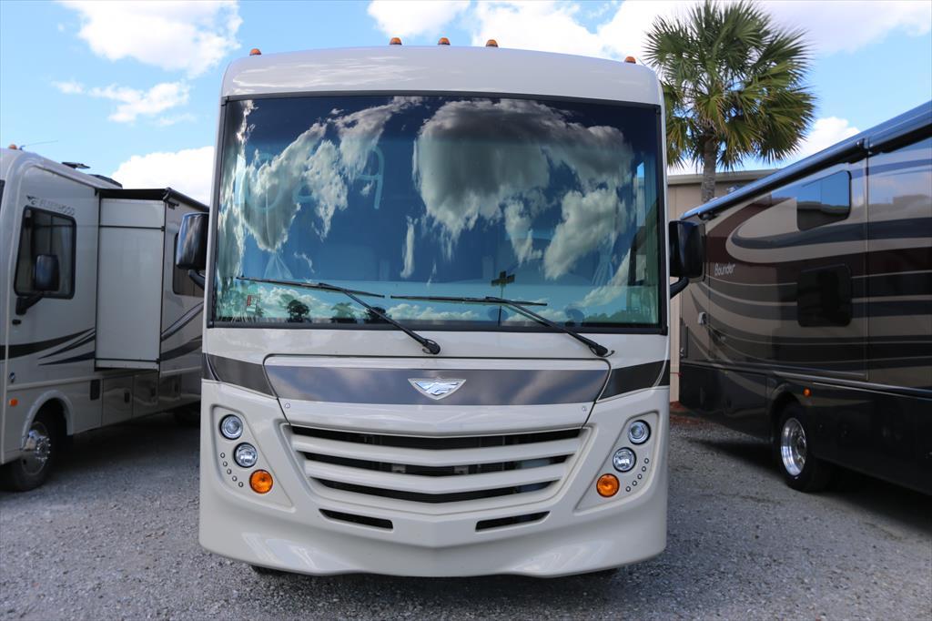 2017 Fleetwood Flair 31A