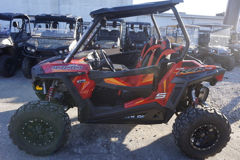 2017 Polaris RZR S 1000 EPS Indy Red