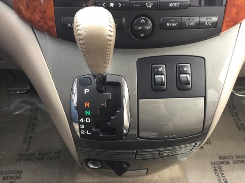 2009 Toyota Sienna XLE