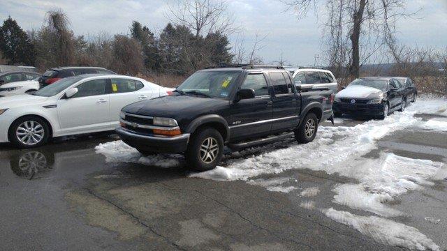 2004 Chevrolet S-10 LS