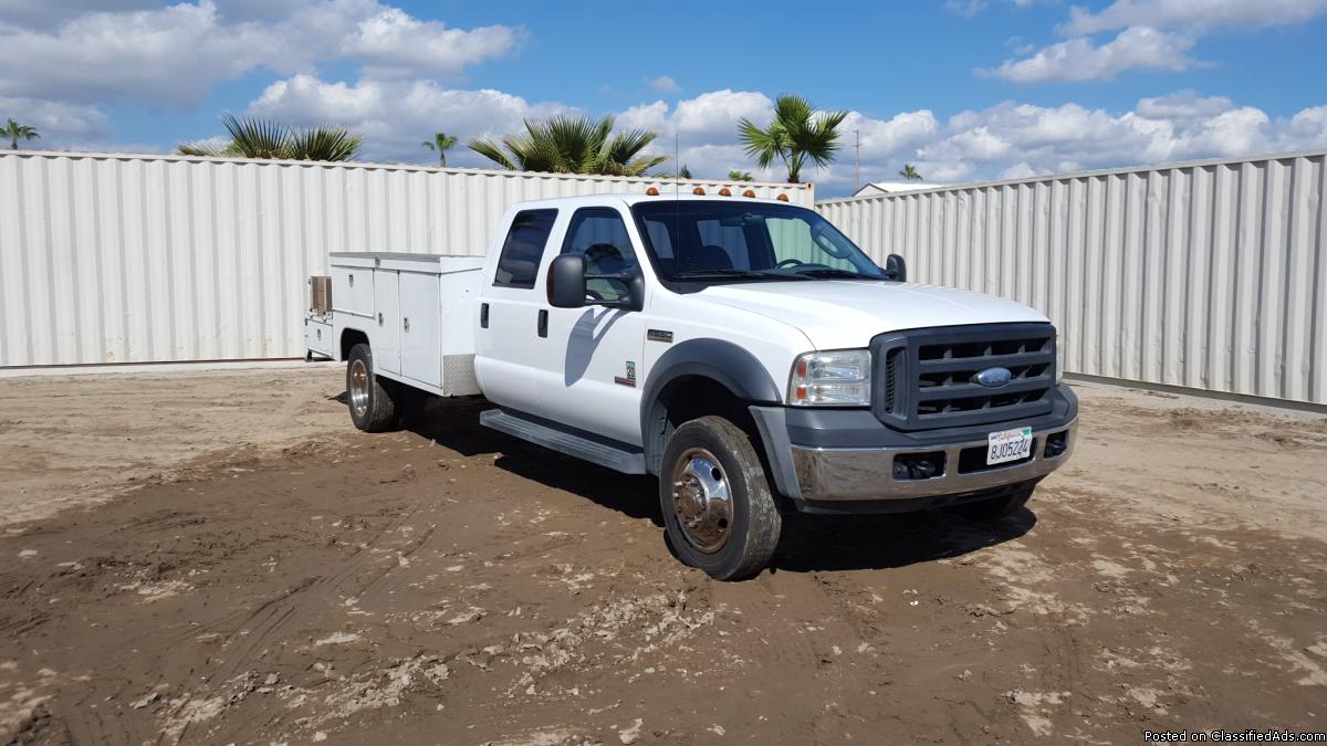 2007 Ford Utility Truck, 1