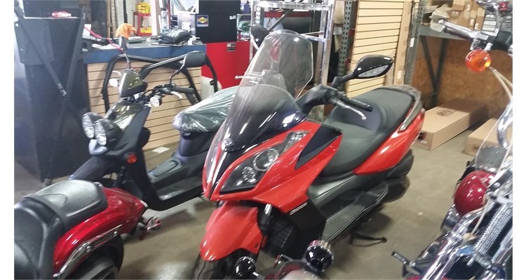 2011 Kymco Downtown 300i