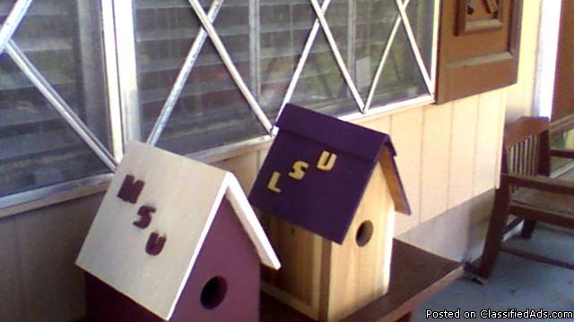 Four painted bird houses, 0