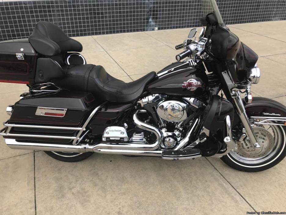 2006 Electra Glide Ultra with New Motor