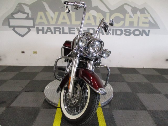 2014 Harley Davidson Road King FLHR