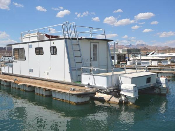 1982 Kayot Houseboat