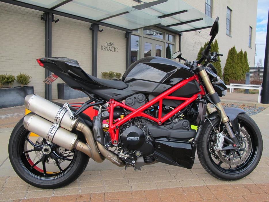 2012 Ducati STREETFIGHTER 848