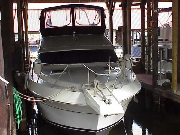 1988 Silverton 37 Motoryacht