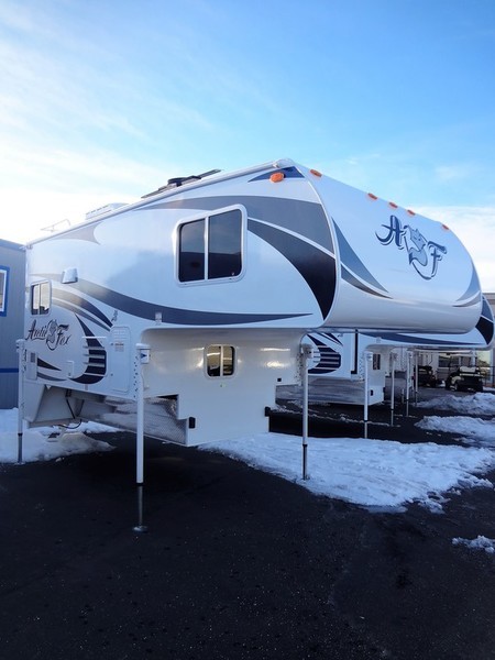 2017 Northwood Arctic Fox Campers 865 Wet