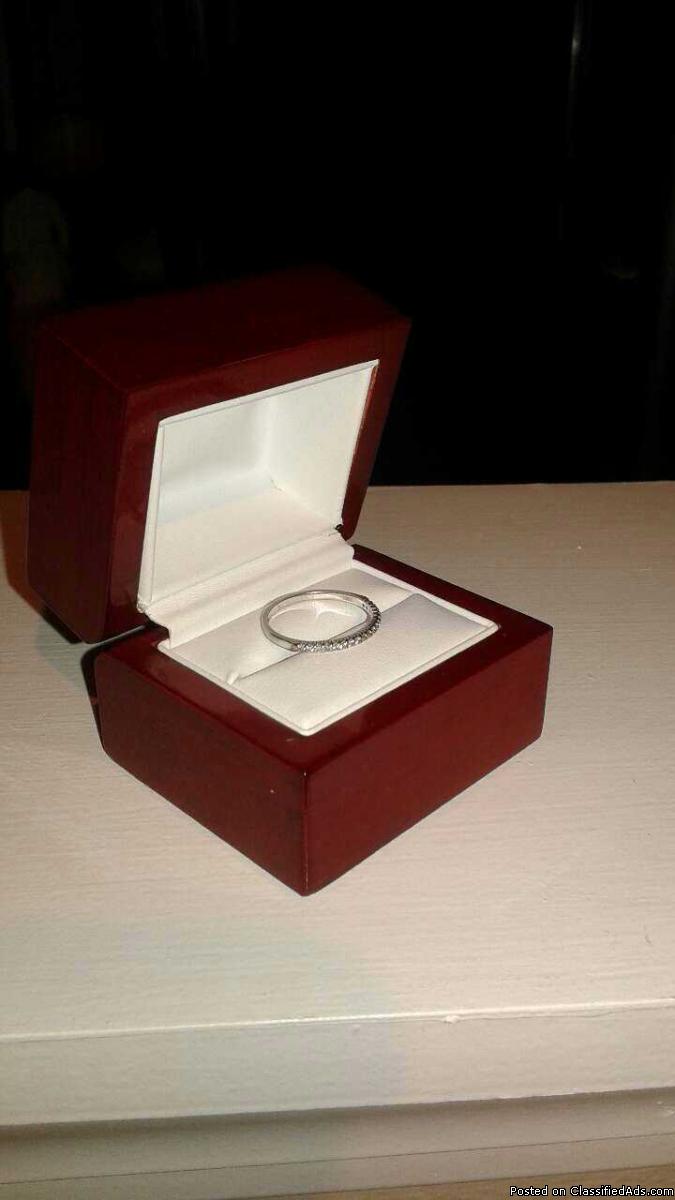 Diamond engagement ring with Diamond band, 1