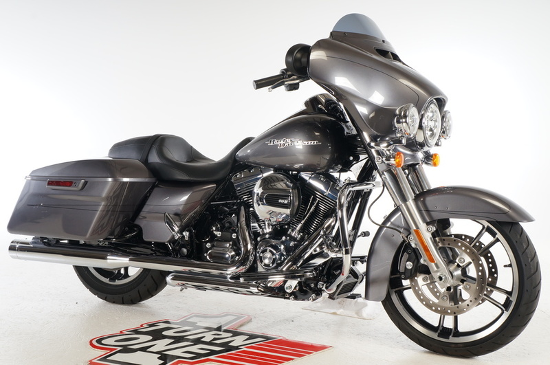 2015 Harley-Davidson FLHXS - Street Glide Special