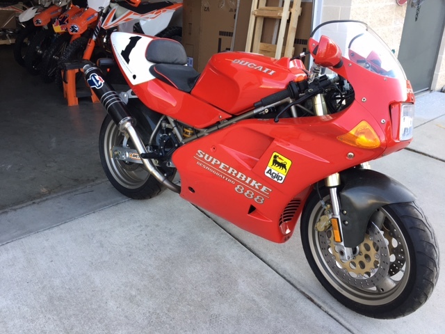 1994 Ducati 888 Desmoquatro Superbike