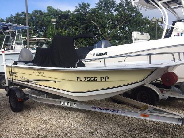 2012 Carolina Skiff 19DLX