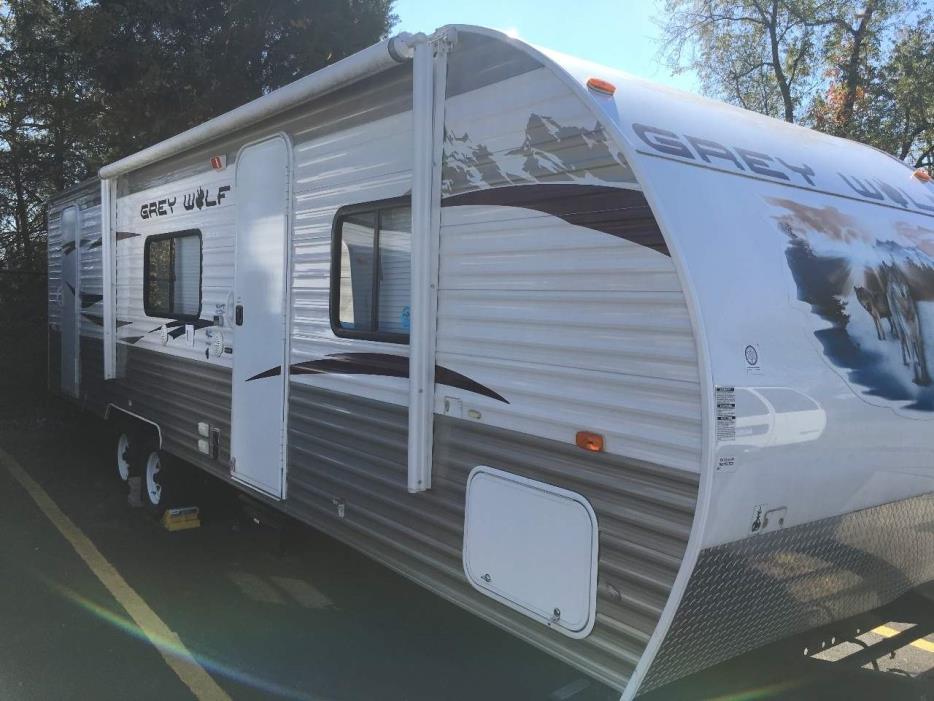 2012 Forest River CHEROKEE GREY WOLF 27BHKS