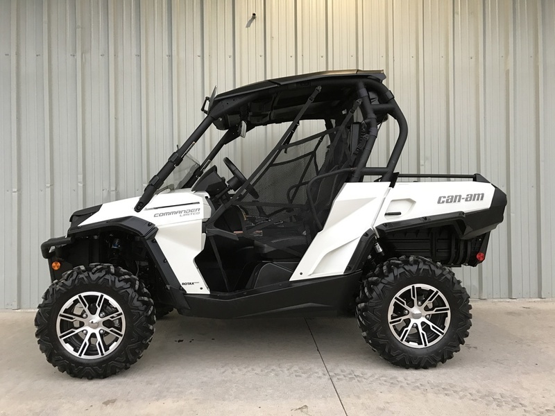 2014 Can-Am Commander 1000 Limited