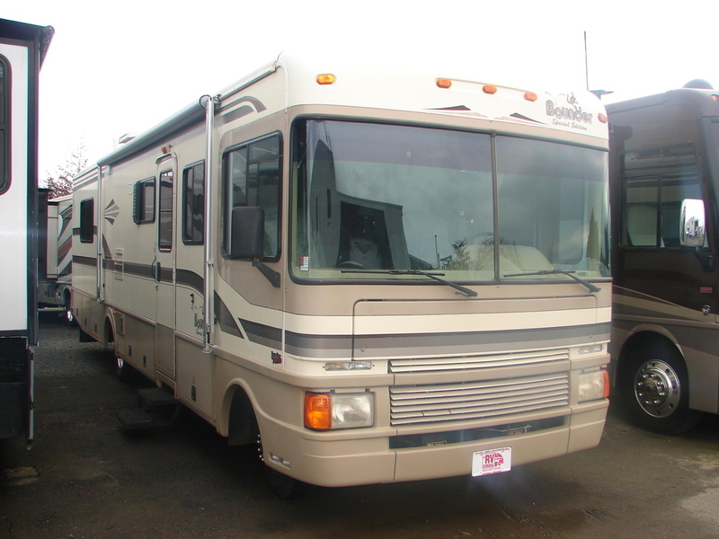 1997 Fleetwood Bounder 34J