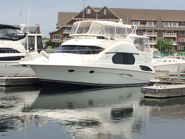 2005 Silverton 43 Motor Yacht