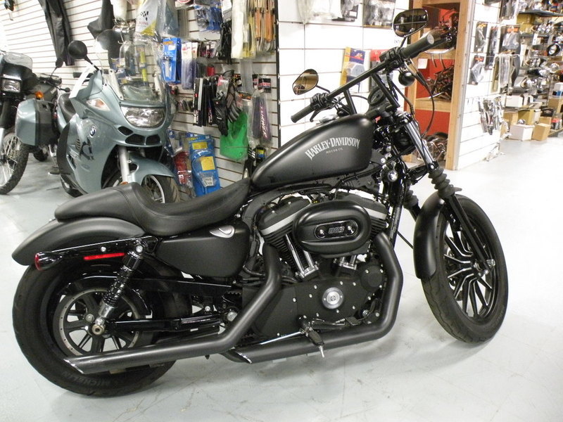 2012 Harley-Davidson XL Sportster Iron 883 - Only 3600 Miles!