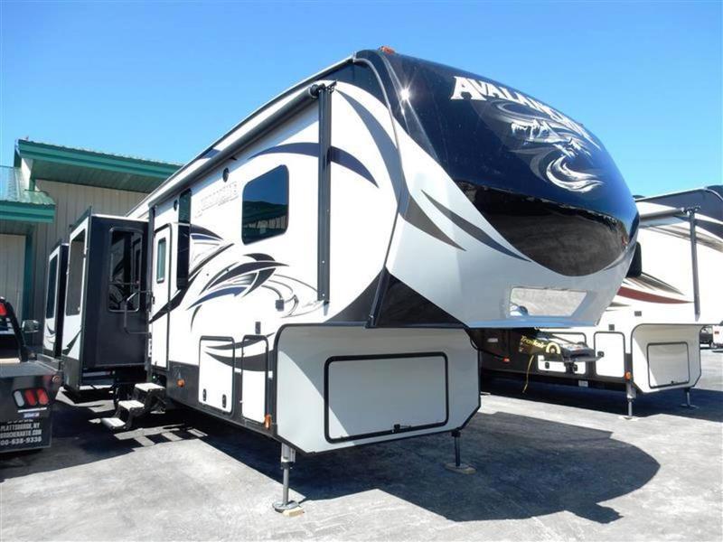 2016 Keystone Rv Avalanche 370RD