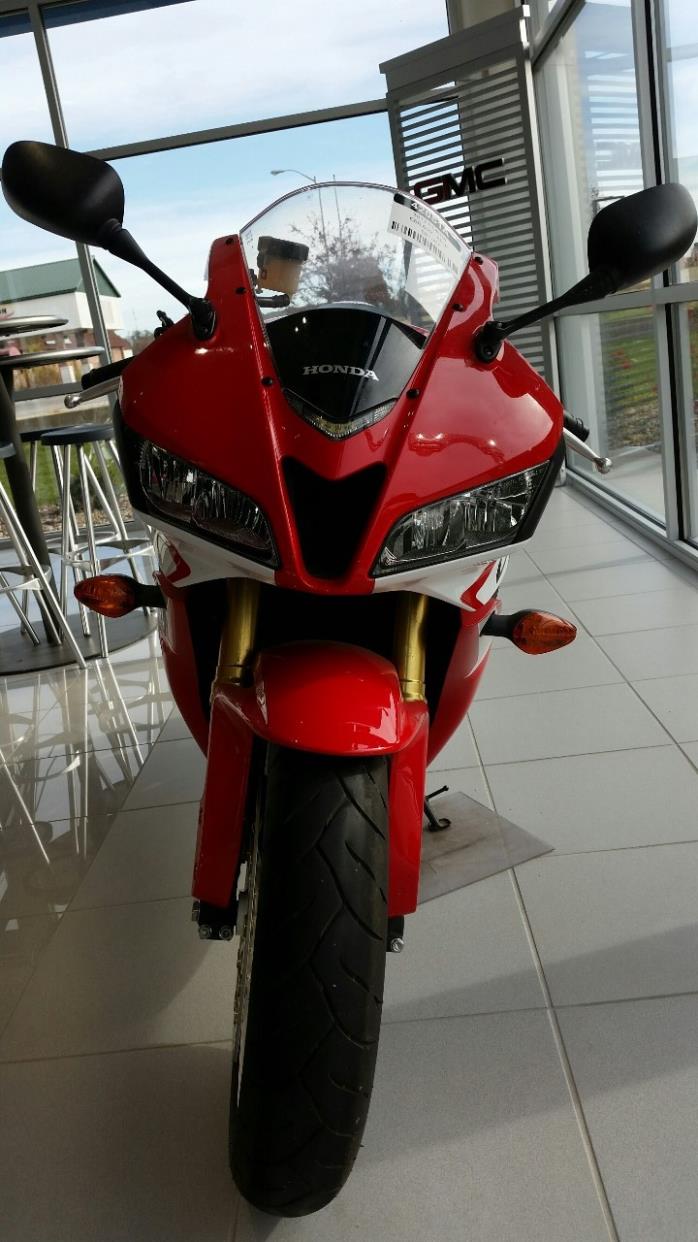 2012 Honda CBR 600RR ABS