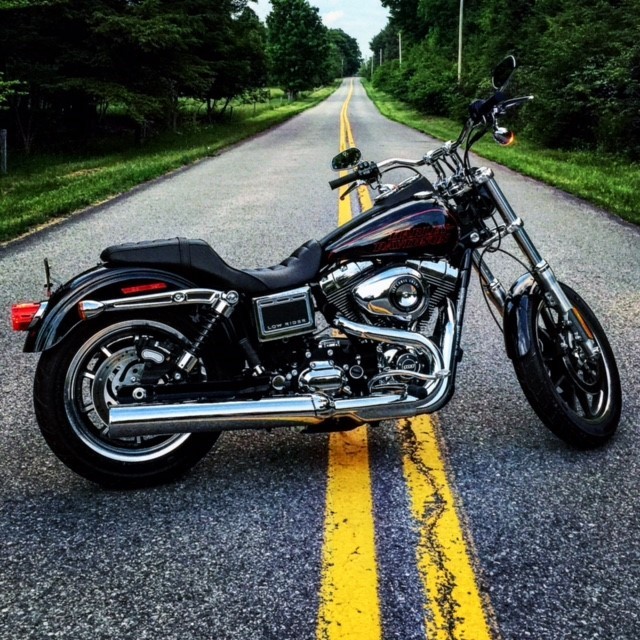 2015 Harley-Davidson DYNA