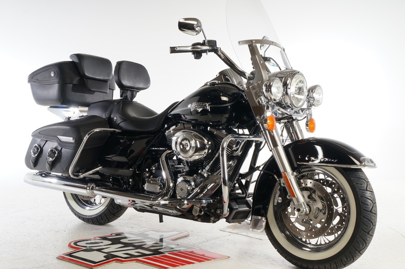 2011 Harley-Davidson FLHRC - Road King Classic