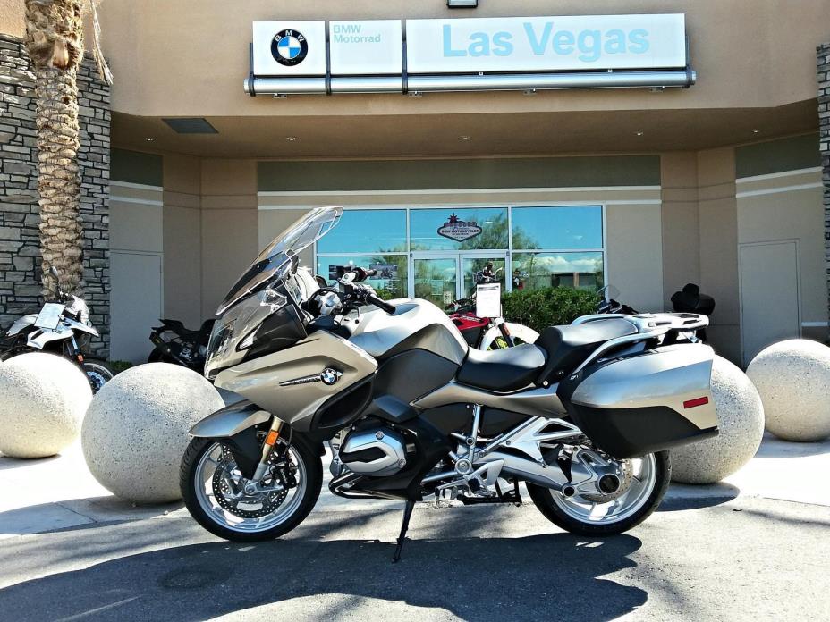 2016 BMW R1200RT Demo