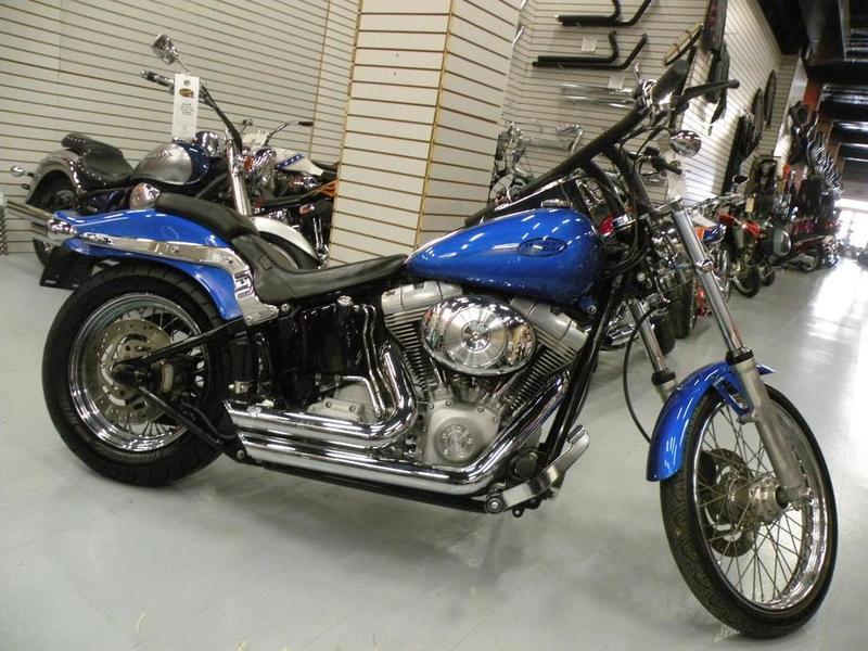 2004 Harley-Davidson FXSTC - Softail Custom