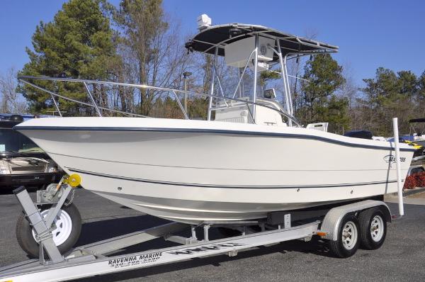 2006 Sea Boss 210 Center Console