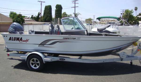 2016 Alumacraft Competitor 165 Sport