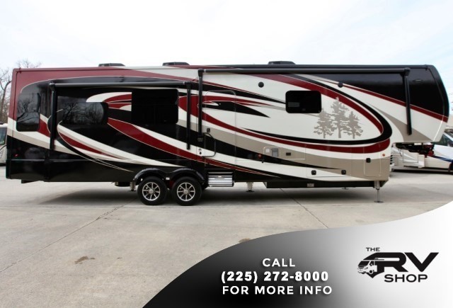 2017 Redwood Rv Redwood 3901WB