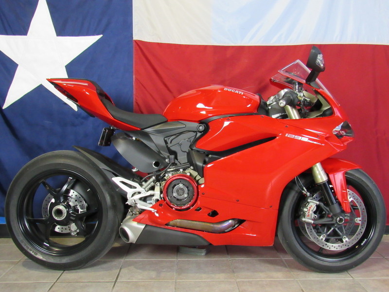 2015 Ducati 1299 Panigale Red