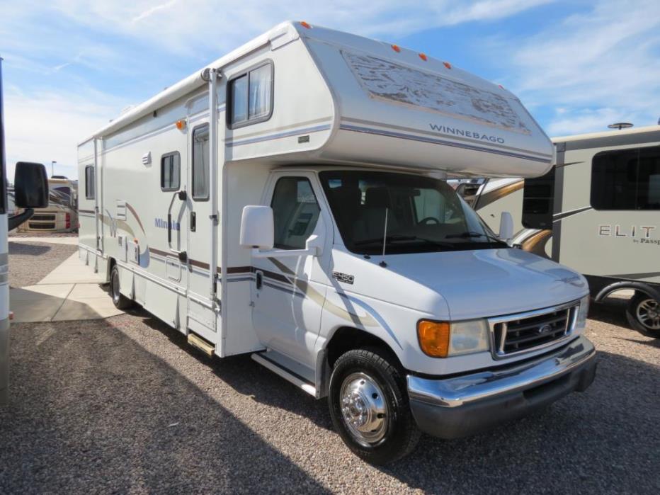 2004 Winnebago Minnie Winnie 31C