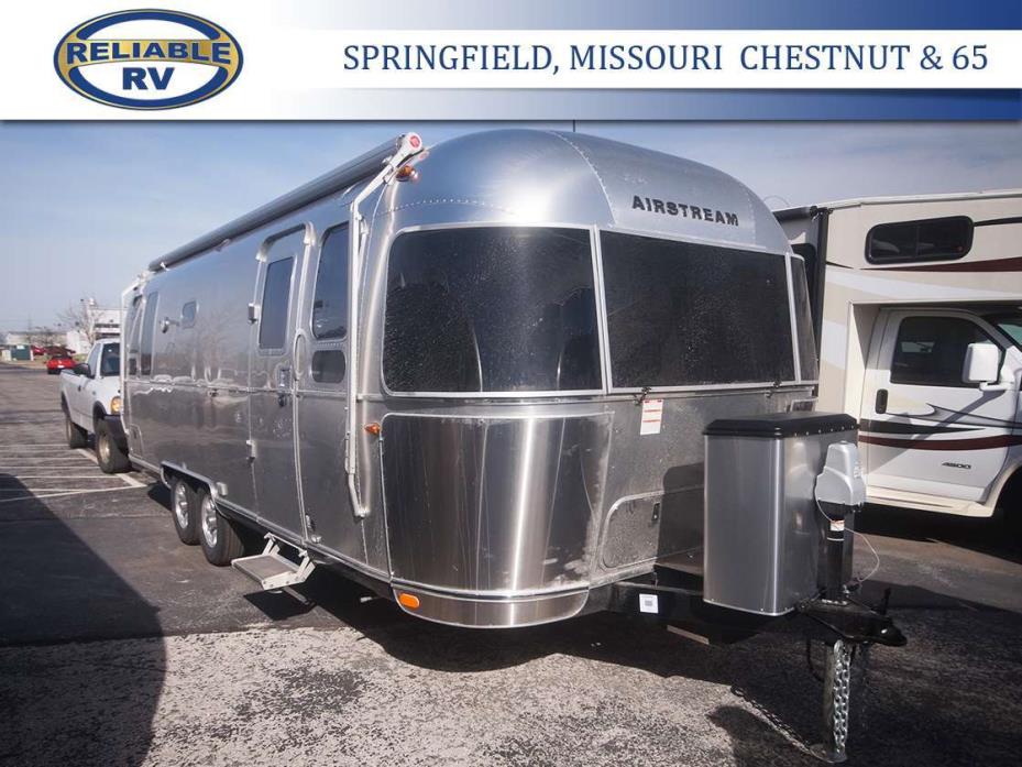 2017 Airstream Flying Cloud 26 Twin