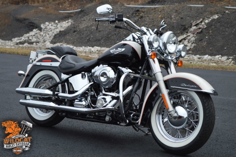 2011 Harley-Davidson FLSTN - Softail Deluxe