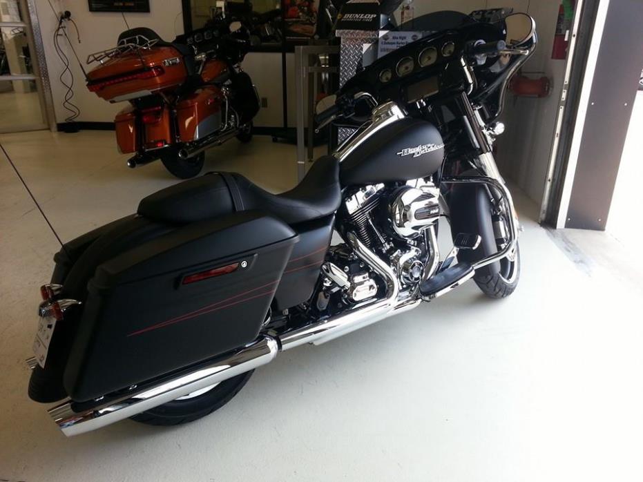 2014 Harley-Davidson STREET GLIDE SPECIAL