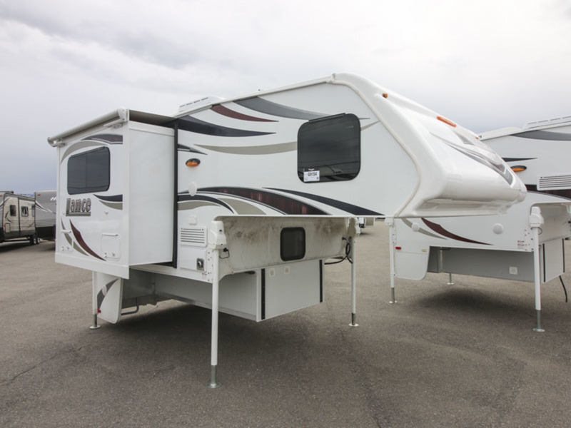 2017 Lance Truck Campers 855S
