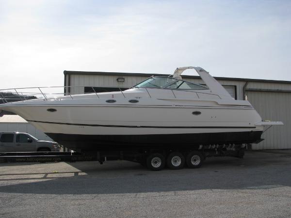 2003 Cruisers Yachts 3870 Express