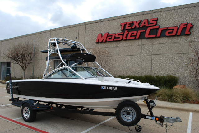 2002 Mastercraft X9