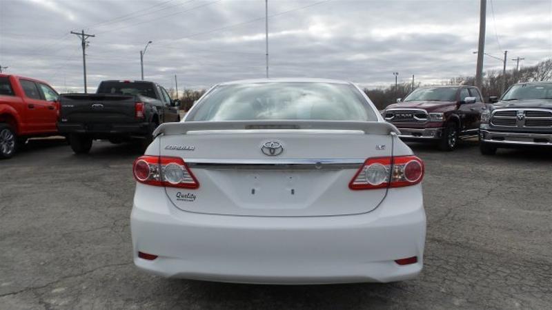 2011 Toyota Corolla LE