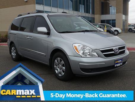 2008 Hyundai Entourage GLS