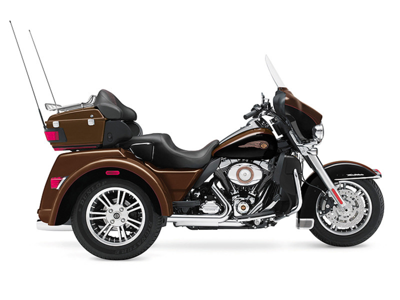 2013 Harley-Davidson FLHTCUTAE - Tri Glide Ultra Classic 110th Anniversary E