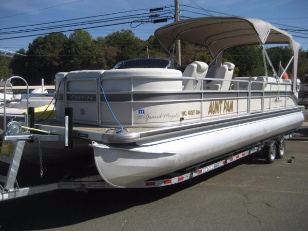 2005 Premier 275 Grand Majestic